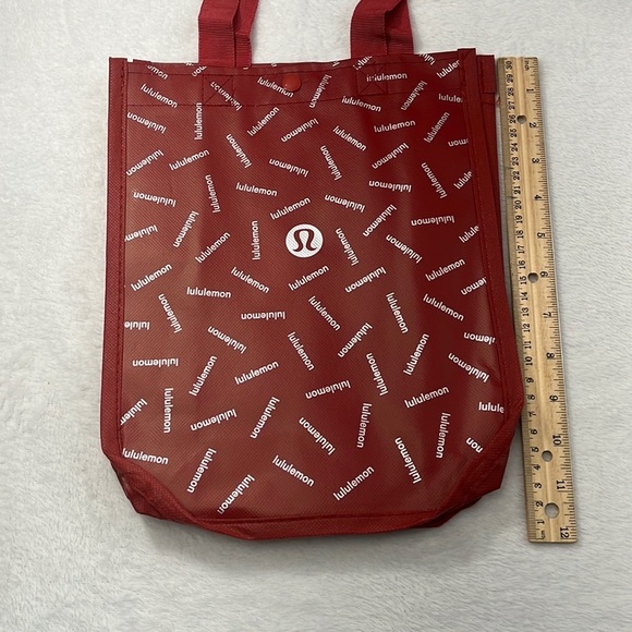 FREE GIFT W/Purchase🎁 NEW Lululemon Red Write Out Logo Reusable Shopping Bag - Picture 2 of 3